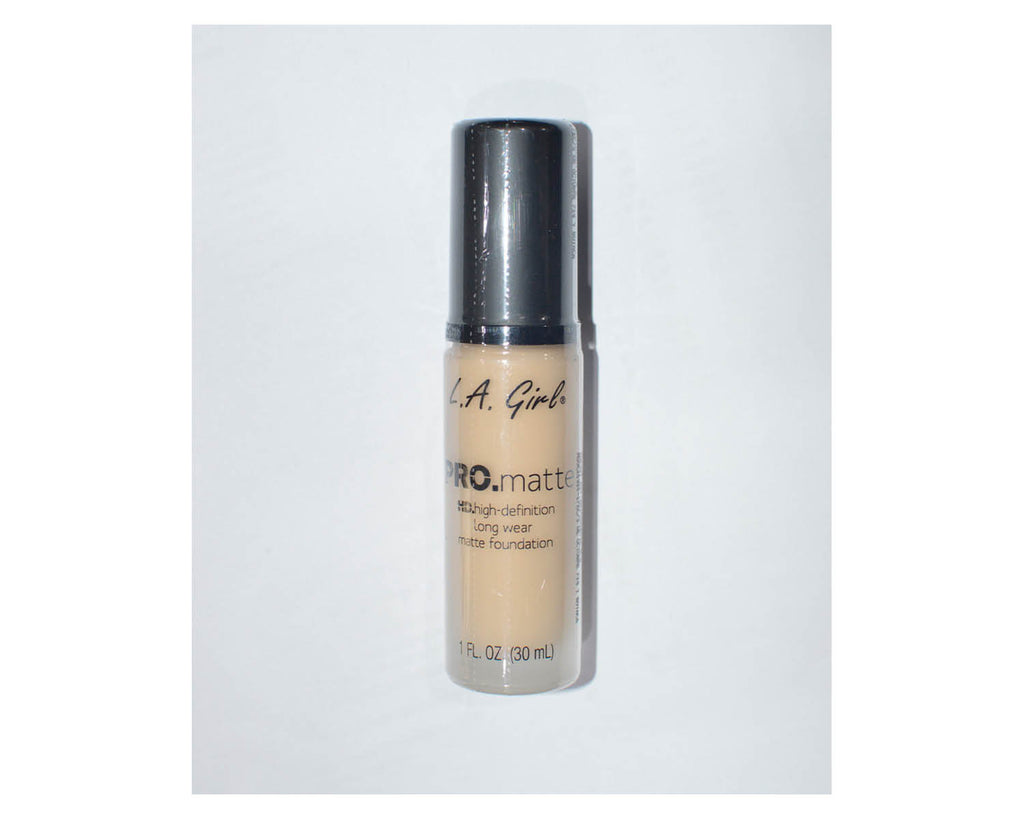 MAQUILLAJE LIQUIDO L.A. GIRLS PRO MATTE #675